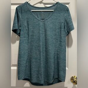 Duluth Trading Company Armachillo V-Neck T Shirt - Women’s Medium - EUC - Teal